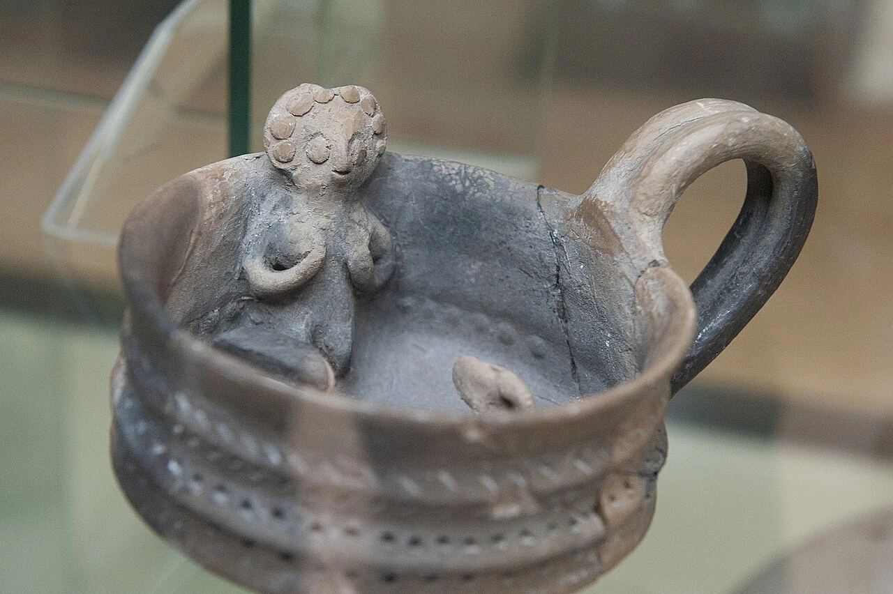 A single-handled Hittite vessel from Eskiyapar, Museum of Anatolian Civilizations.