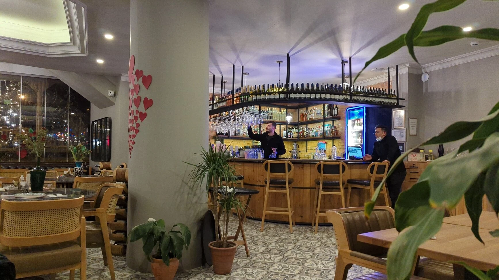 Bar and dining area at La Linda Bistro & Brasserie in Göreme