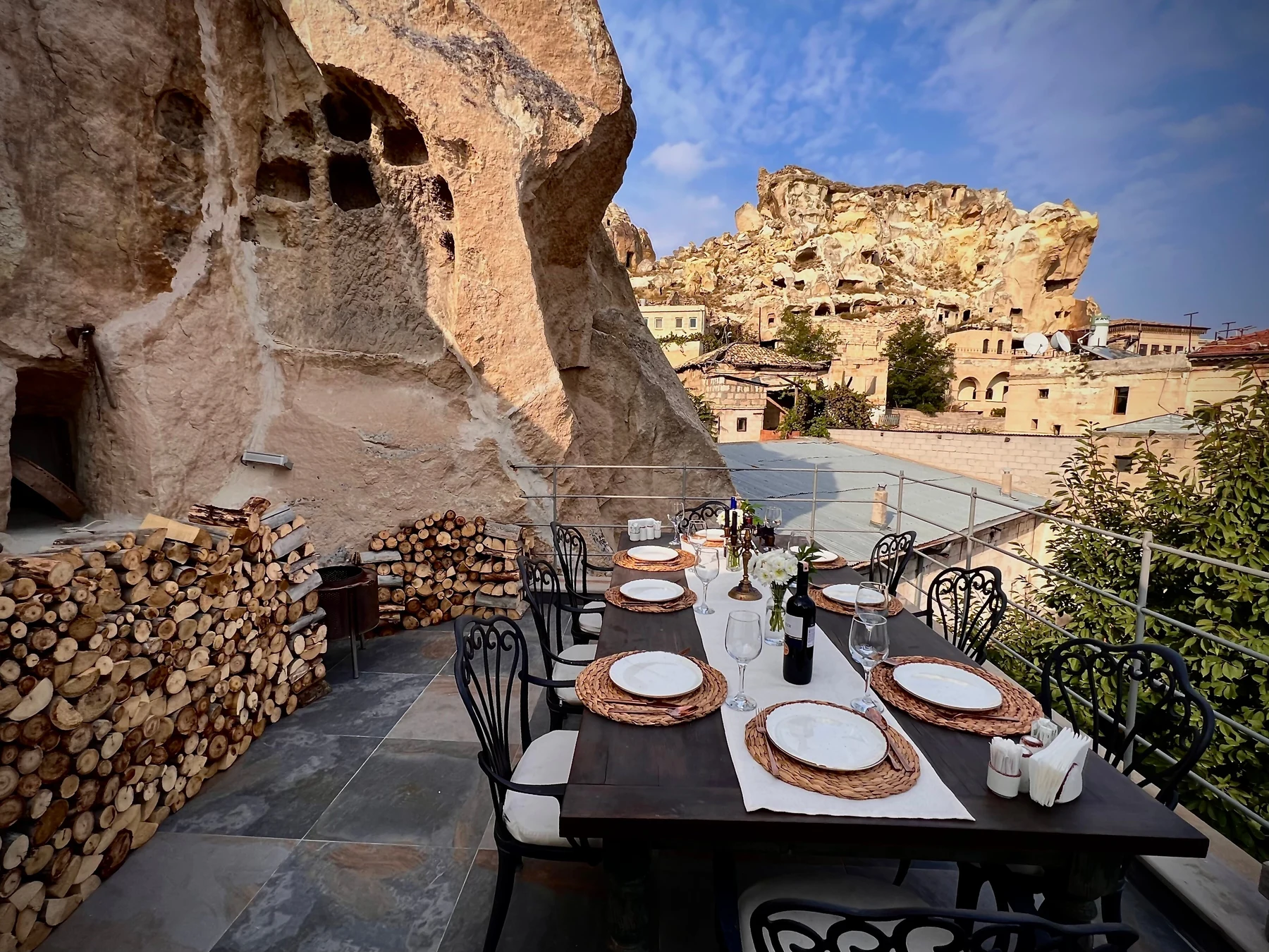 Apetito Restaurant’s terrace overlooking the rock formations of Ürgüp