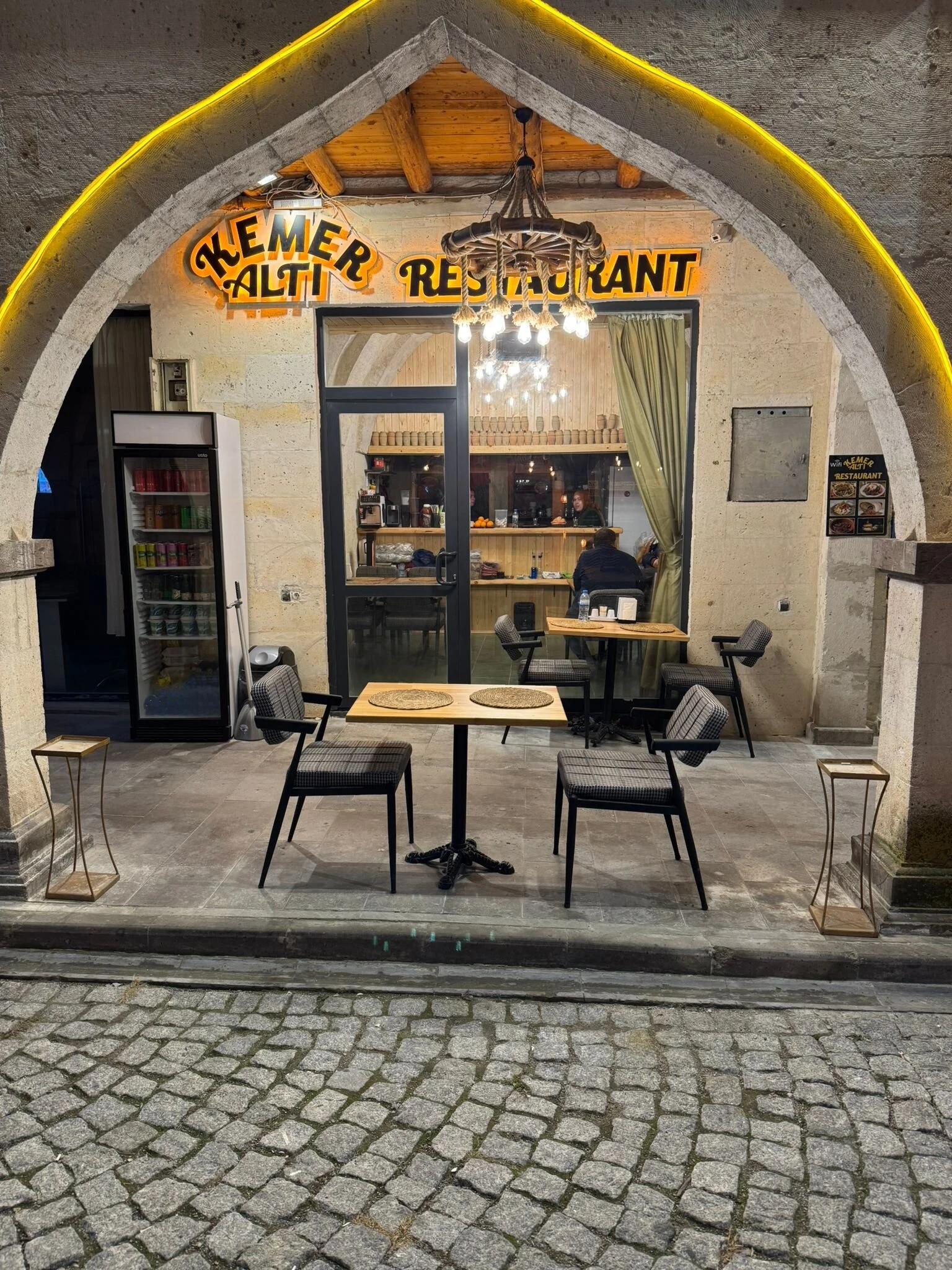 Kemer Alti Cafè Restaurant — Restaurant entrance in Ortahisar
