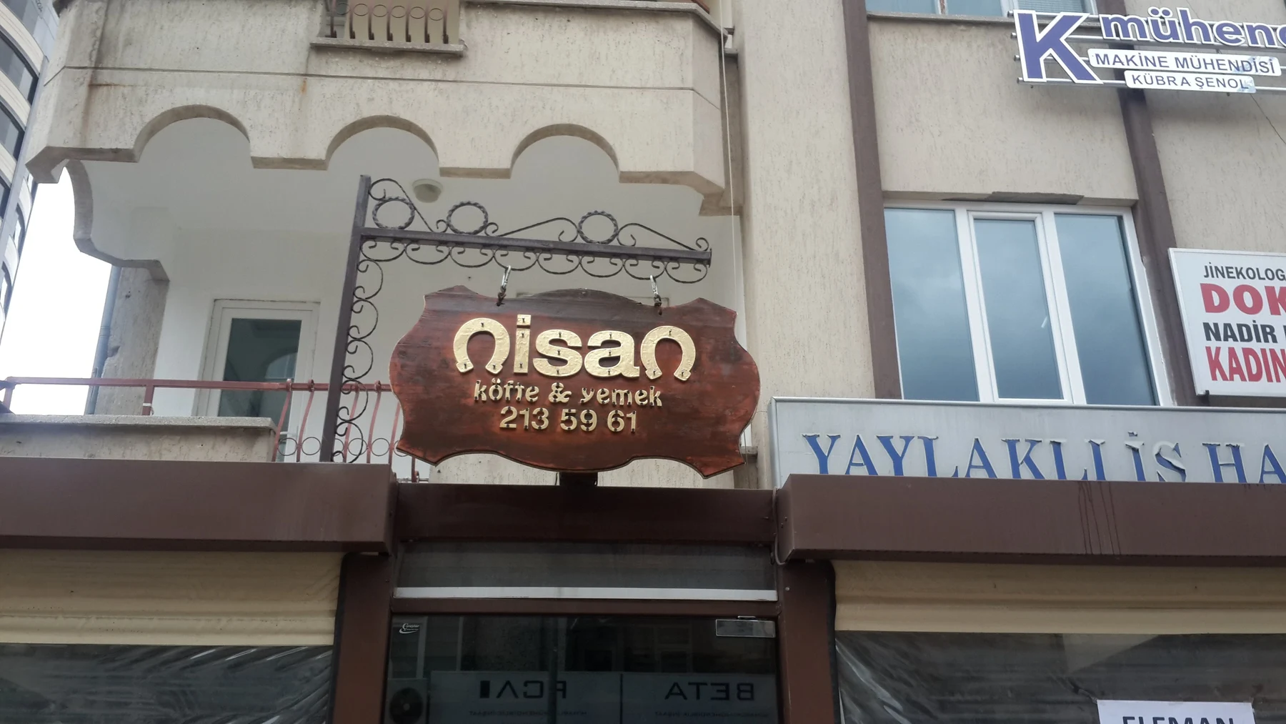 Restaurant facade and sign at Nisan Kofte & Yemek, Nevşehir